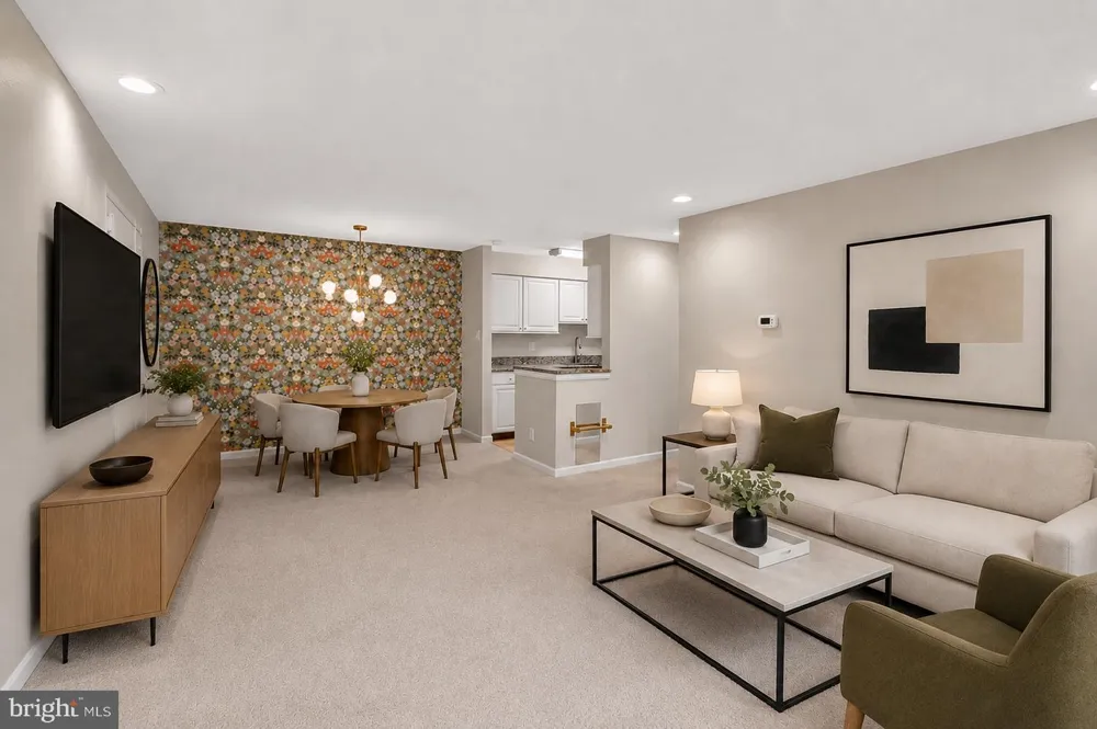 5905 NOBLESTOWN ROAD #F Springfield, VA 22152