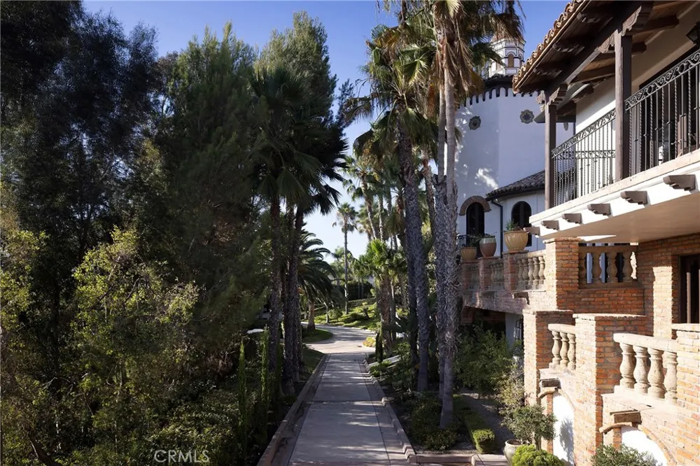 27902 Via Madrina San Juan Capistrano, CA 92675