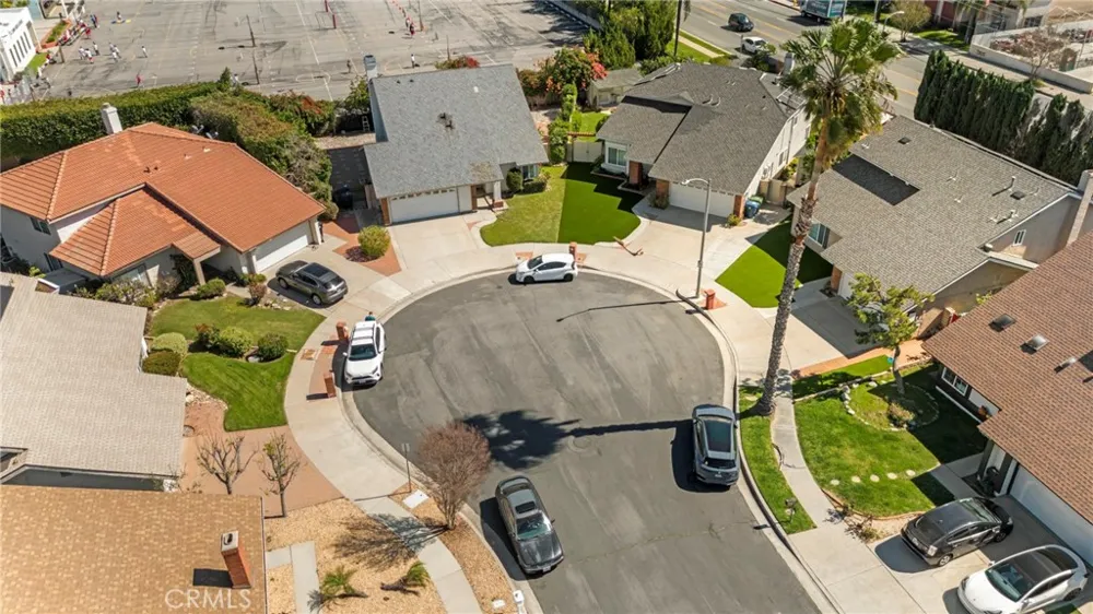 20604 Lemmer Street Chatsworth, CA 91311