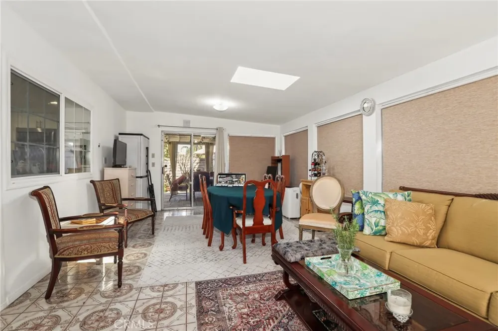 20604 Lemmer Street Chatsworth, CA 91311