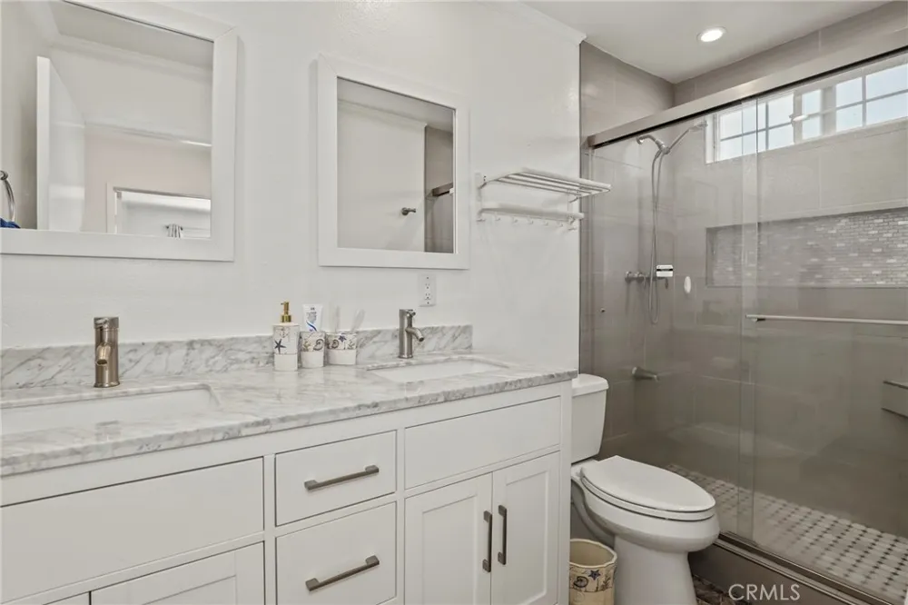 20604 Lemmer Street Chatsworth, CA 91311