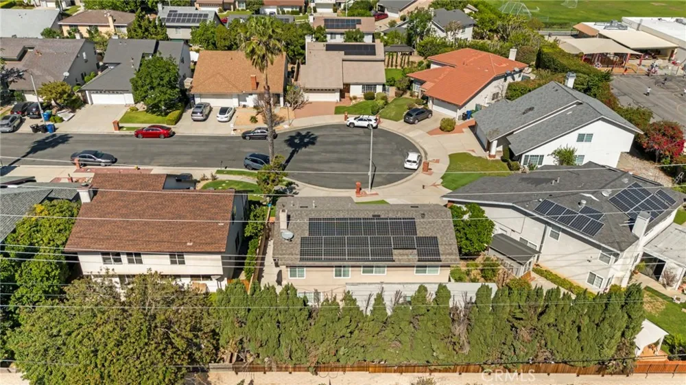 20604 Lemmer Street Chatsworth, CA 91311