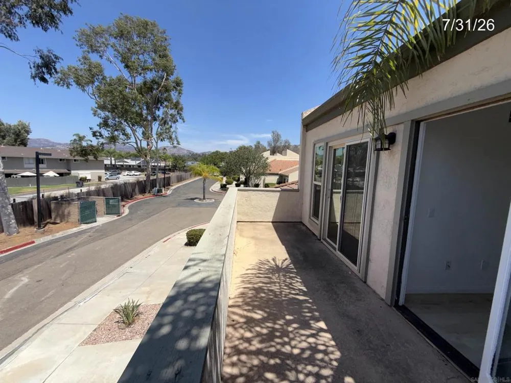 1527 Sunrise Shadow El Cajon, CA 92019