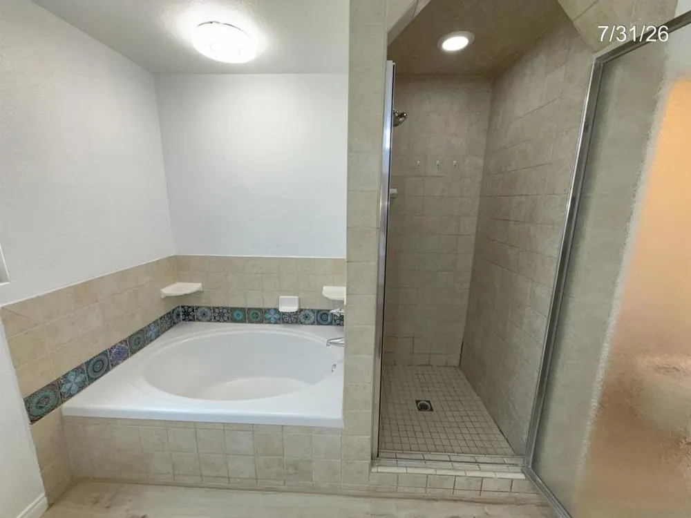 1527 Sunrise Shadow El Cajon, CA 92019