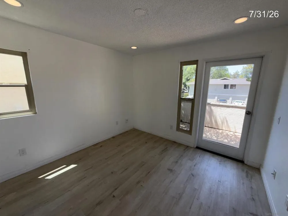 1527 Sunrise Shadow El Cajon, CA 92019