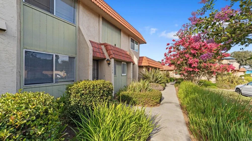 1548 GRANDON AVENUE San Marcos, CA 92078