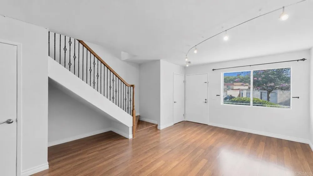 1548 GRANDON AVENUE San Marcos, CA 92078