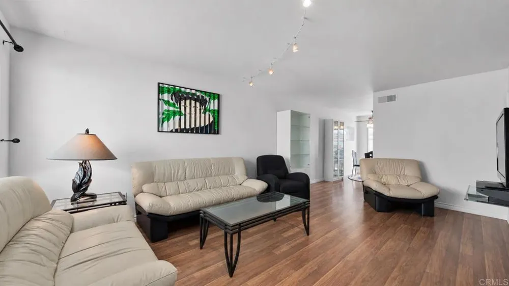 1548 GRANDON AVENUE San Marcos, CA 92078