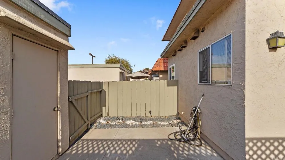 1548 GRANDON AVENUE San Marcos, CA 92078
