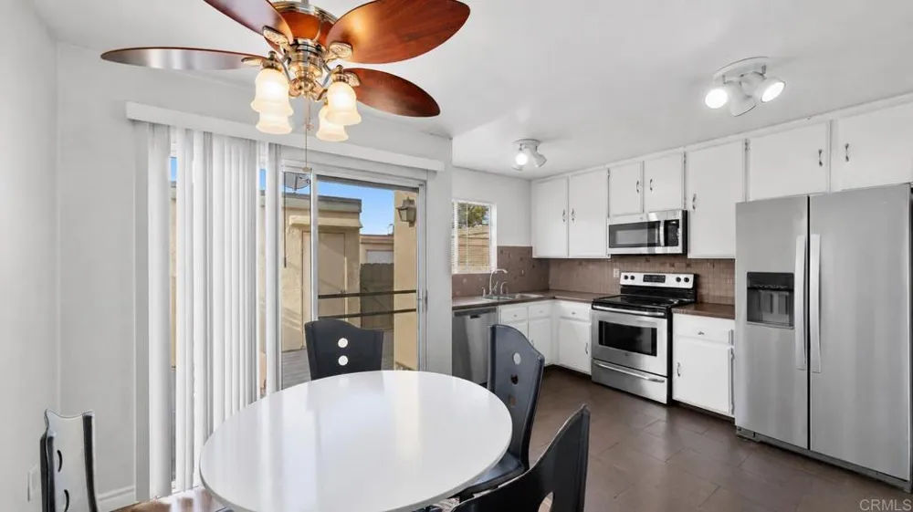 1548 GRANDON AVENUE San Marcos, CA 92078