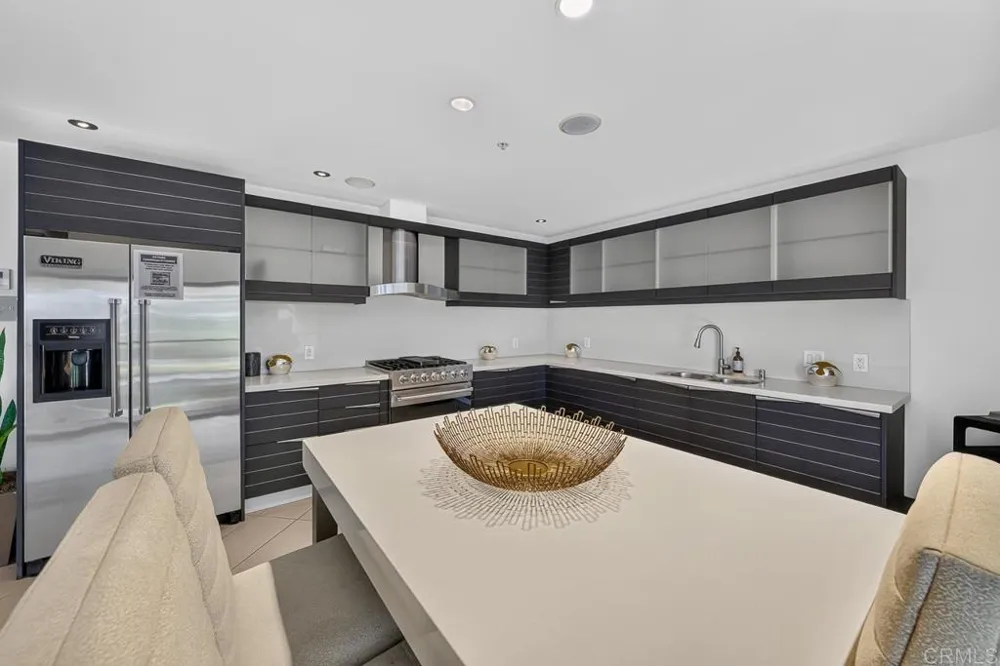 1325 Pacific Highway #1107/1101 San Diego, CA 92101