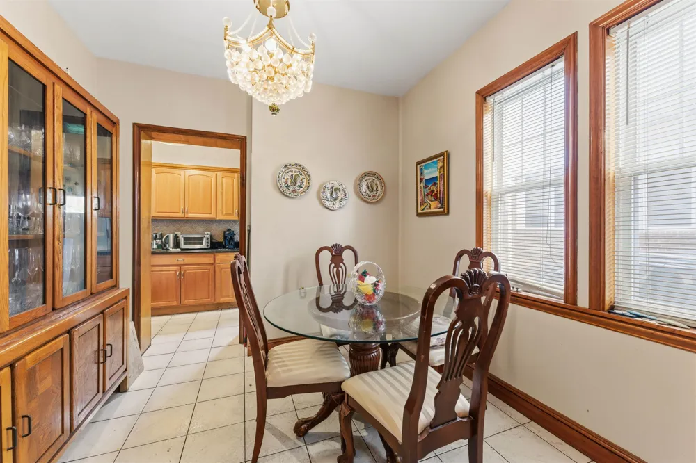 17 77TH ST North Bergen, NJ 07047