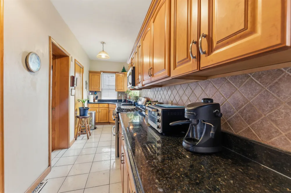 17 77TH ST North Bergen, NJ 07047