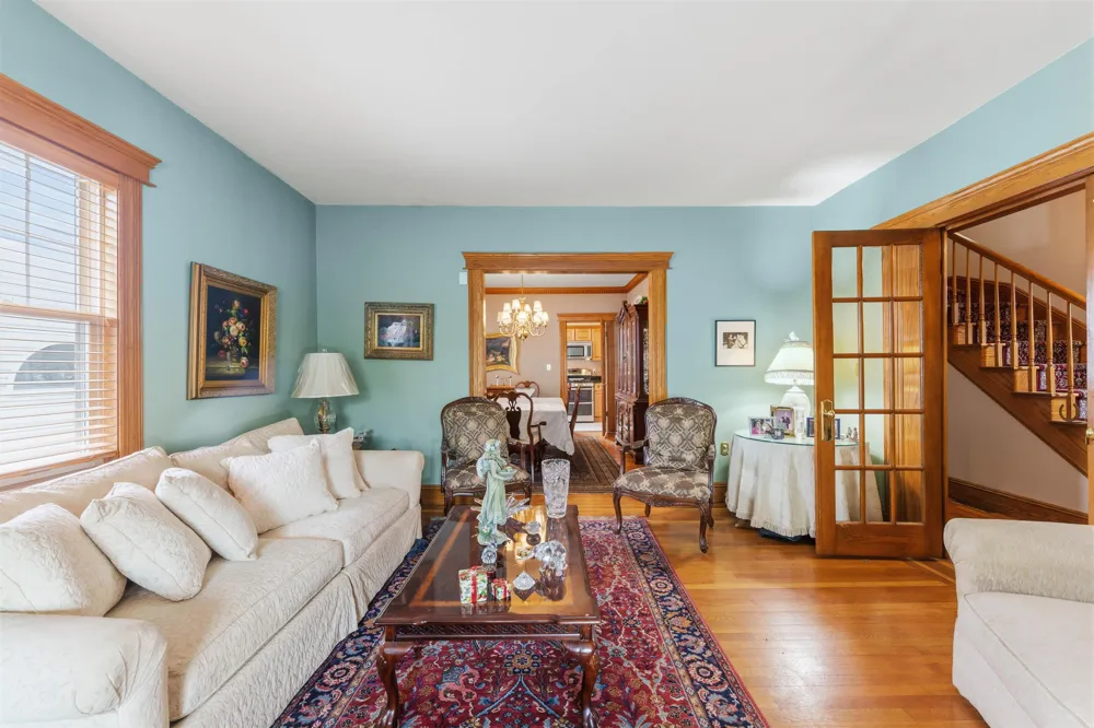 17 77TH ST North Bergen, NJ 07047