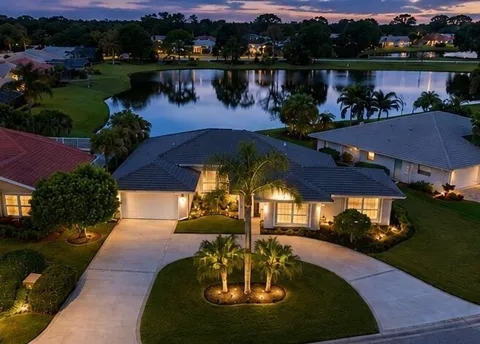 2346 SW CREEKSIDE DRIVE