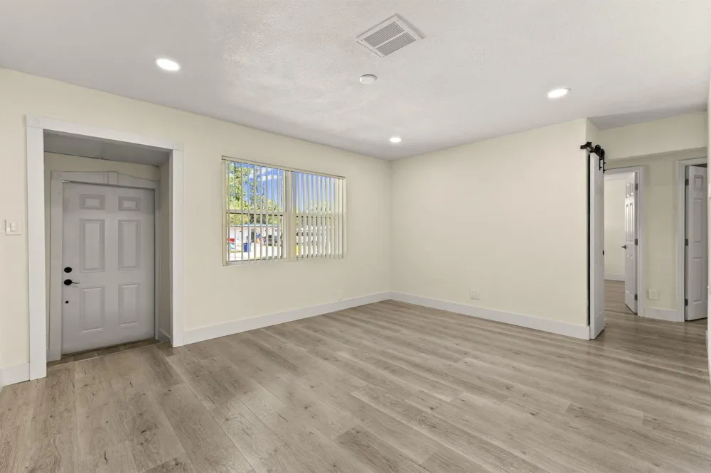 205 21st Street Fort Pierce, FL 34950
