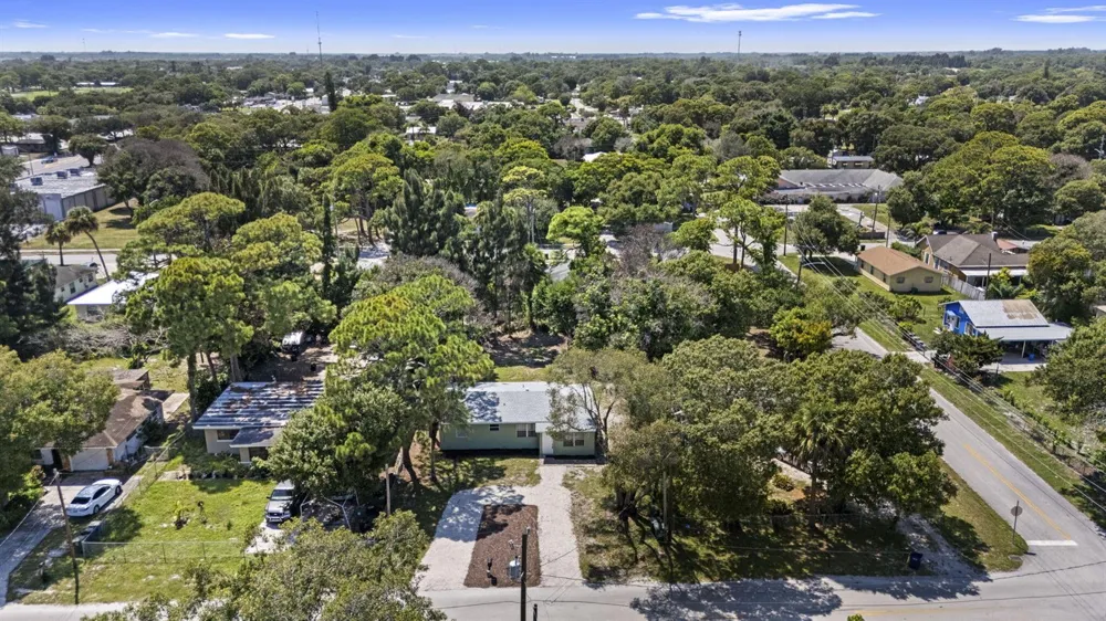205 21st Street Fort Pierce, FL 34950
