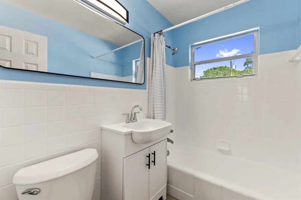 205 21st Street Fort Pierce, FL 34950