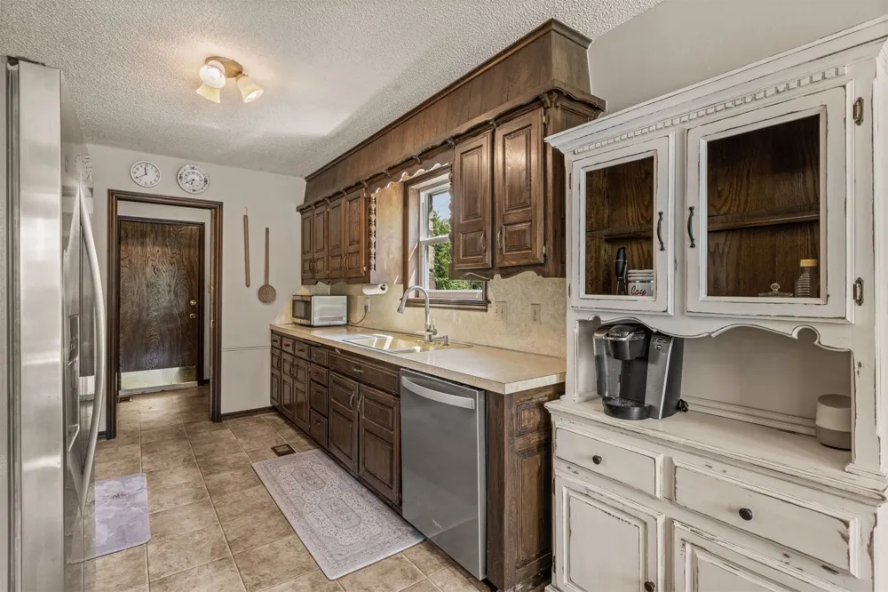 24712 E 112th Street S Broken Arrow, OK 74014