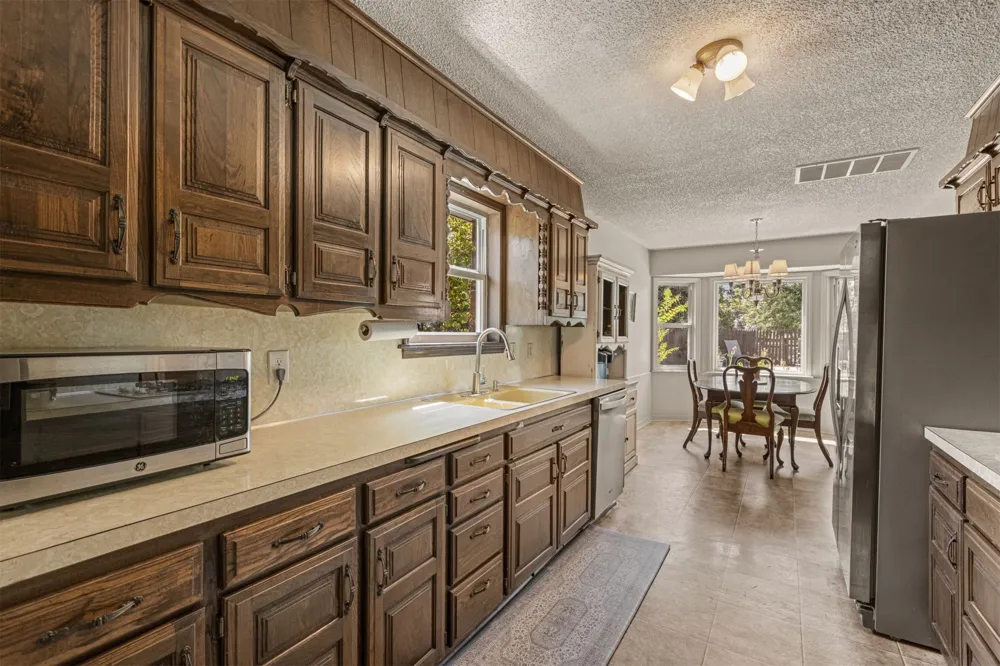 24712 E 112th Street S Broken Arrow, OK 74014