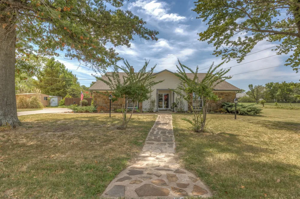 24712 E 112th Street S Broken Arrow, OK 74014