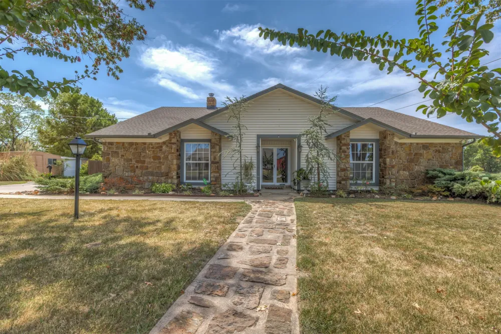 24712 E 112th Street S Broken Arrow, OK 74014