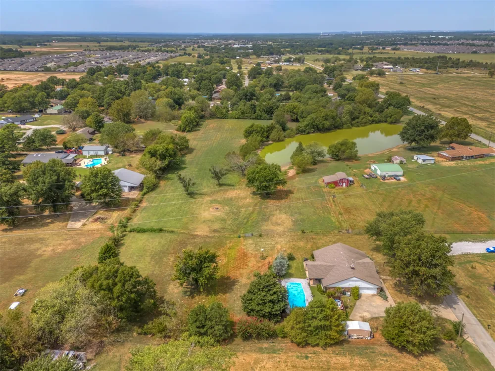 24712 E 112th Street S Broken Arrow, OK 74014
