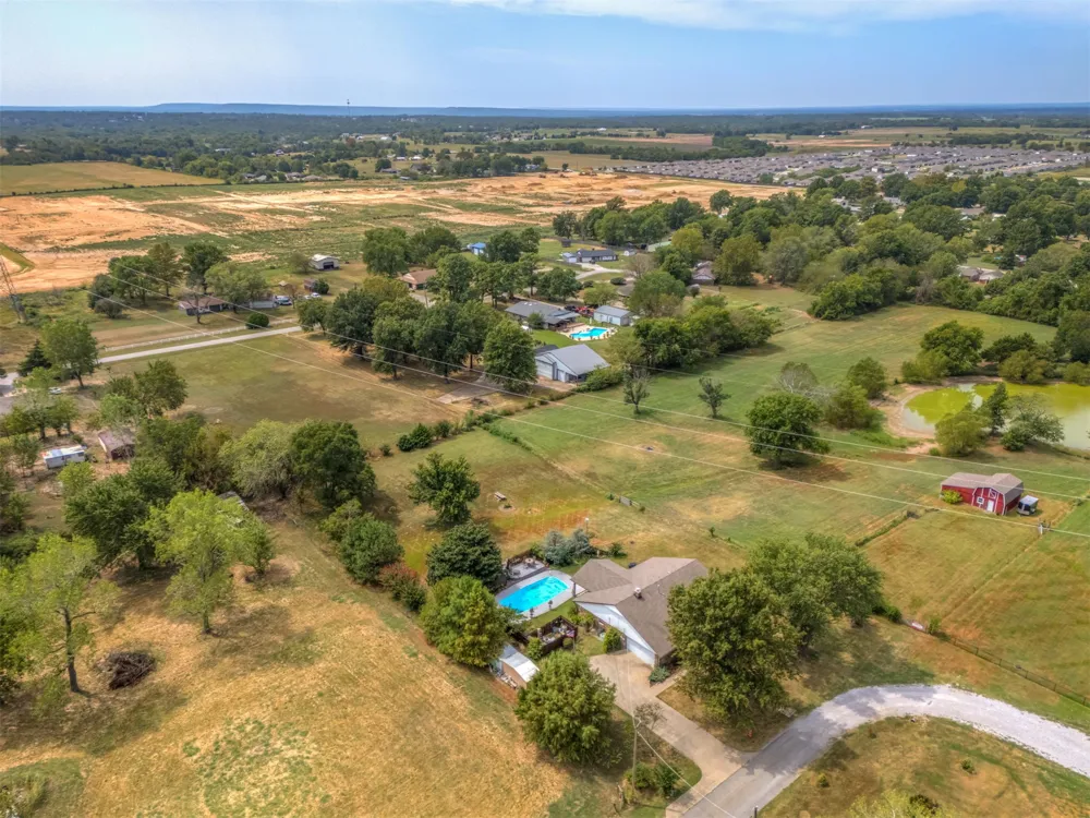 24712 E 112th Street S Broken Arrow, OK 74014