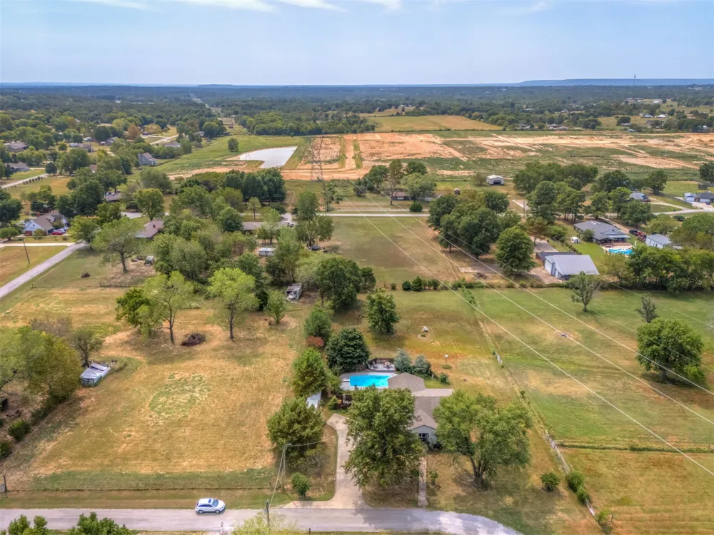 24712 E 112th Street S Broken Arrow, OK 74014
