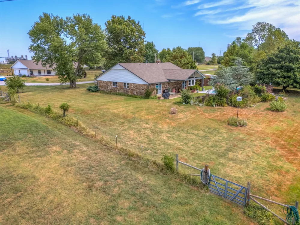 24712 E 112th Street S Broken Arrow, OK 74014