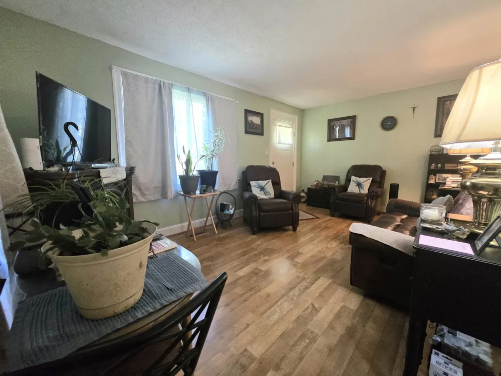 1818 Figures Ave Columbia, TN 38401