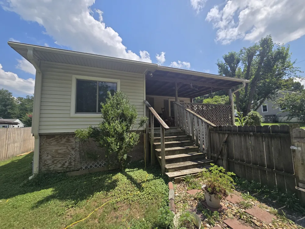 1818 Figures Ave Columbia, TN 38401
