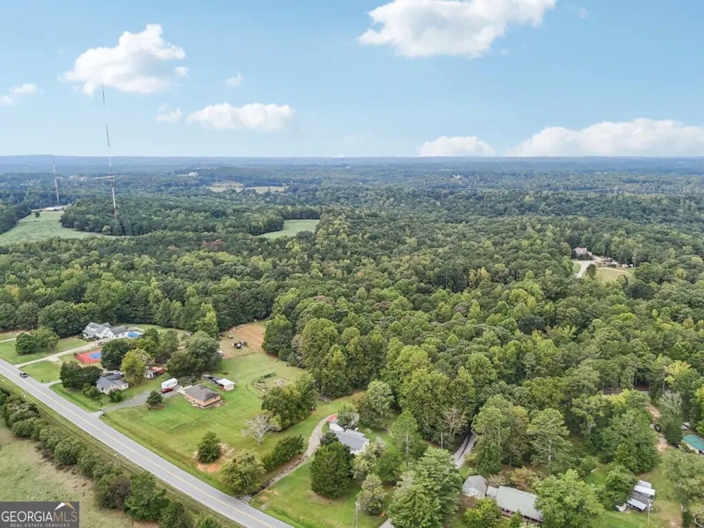 9782 Highway 166 Winston, GA 30187