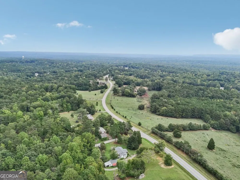 9782 Highway 166 Winston, GA 30187