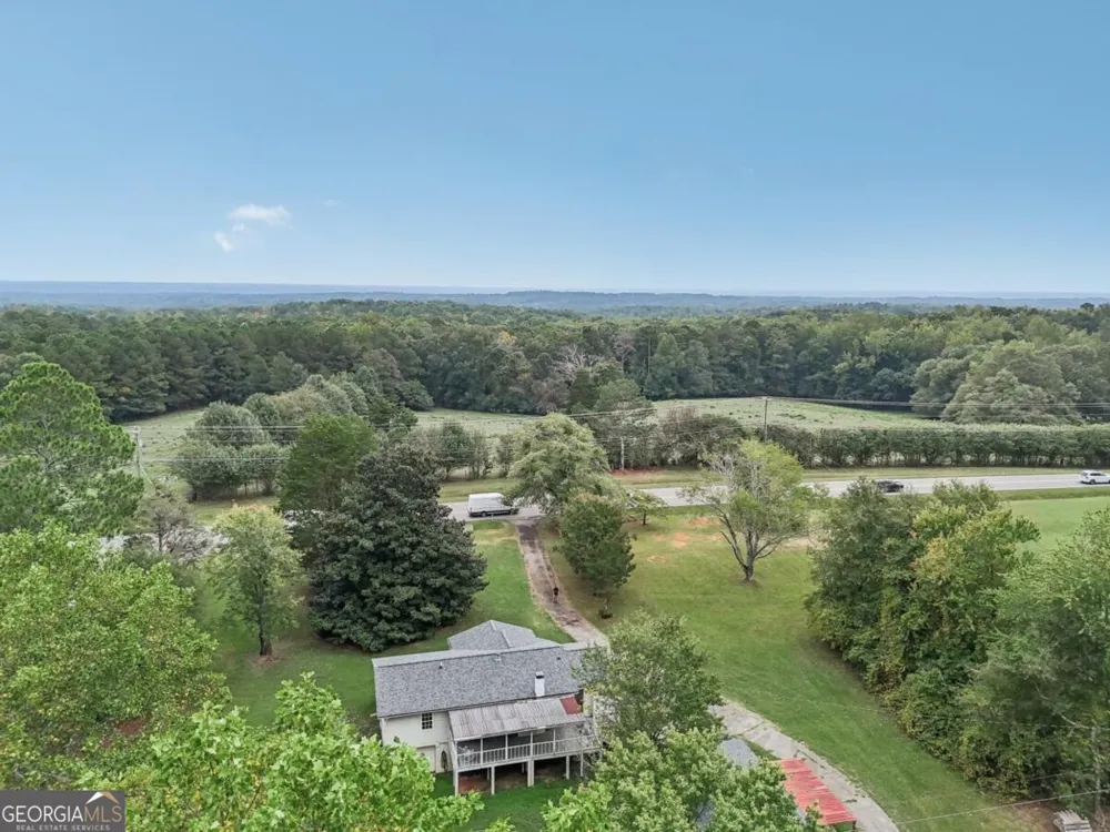 9782 Highway 166 Winston, GA 30187