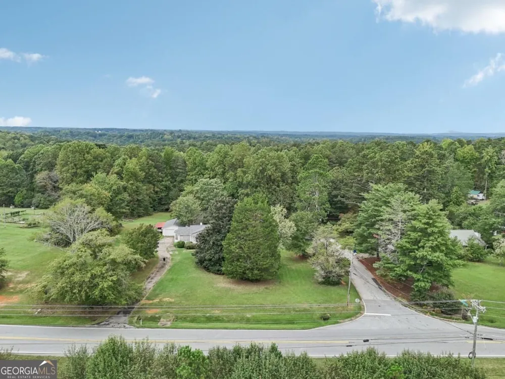 9782 Highway 166 Winston, GA 30187