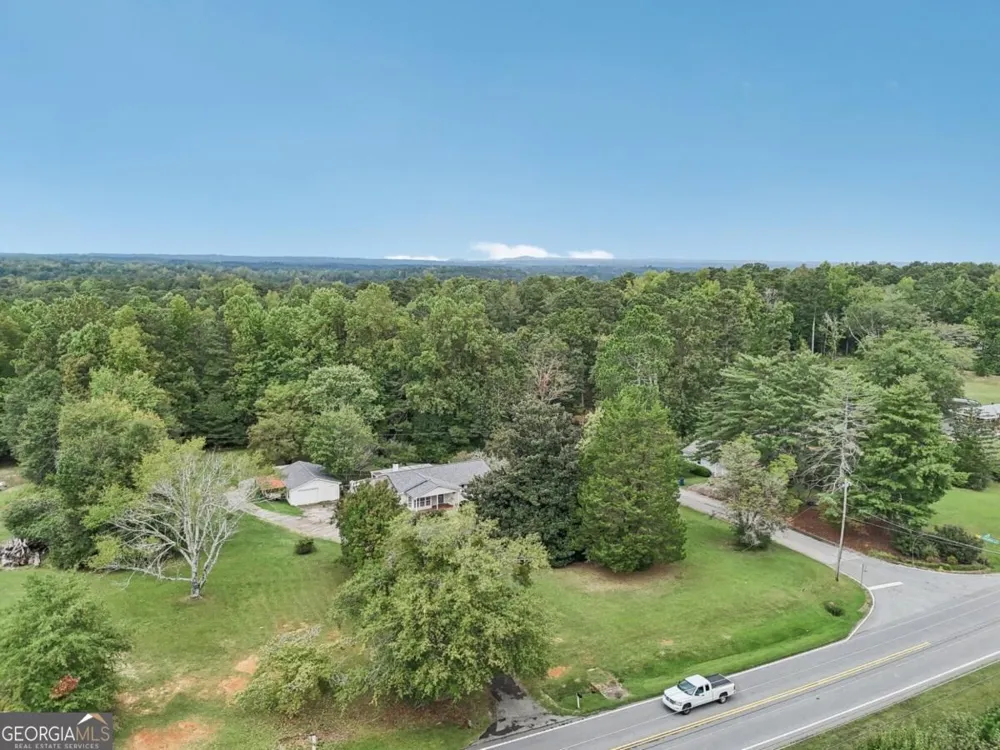 9782 Highway 166 Winston, GA 30187