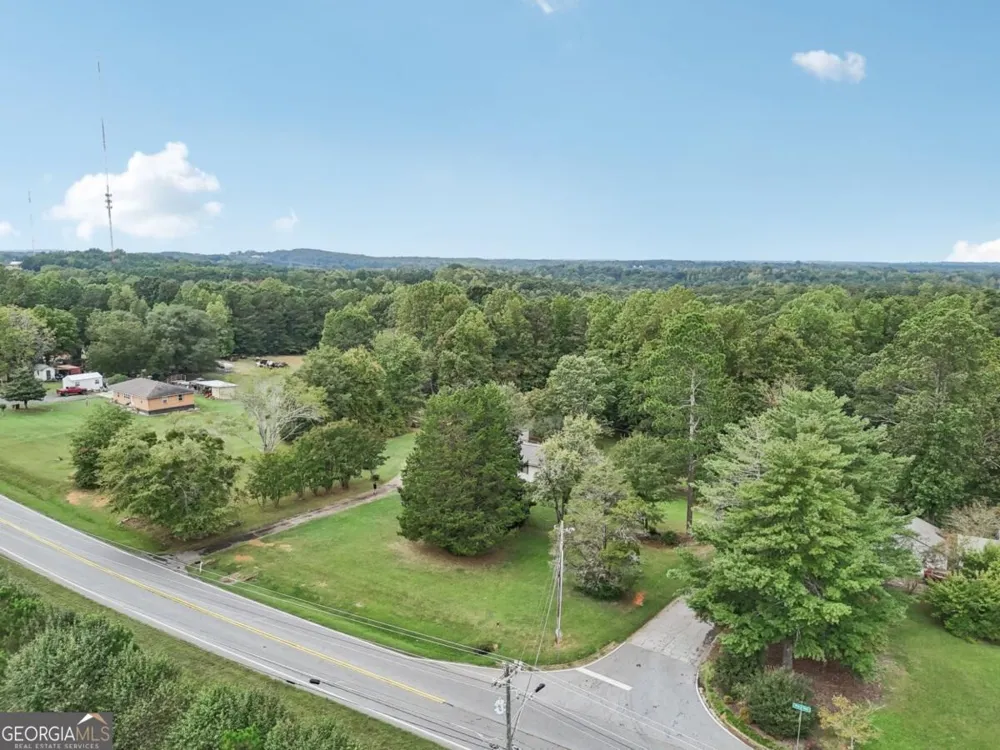 9782 Highway 166 Winston, GA 30187