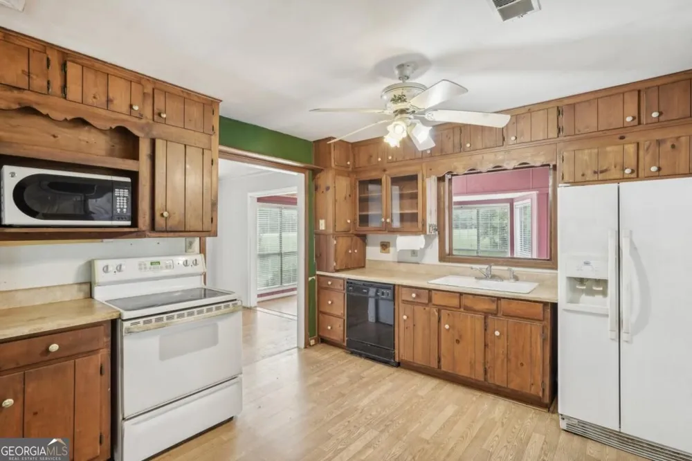 9782 Highway 166 Winston, GA 30187