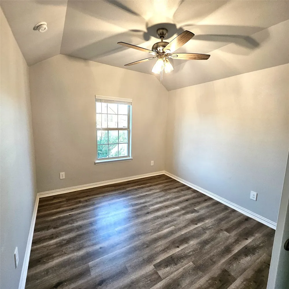 2225 Crooked Bow Drive Mesquite, TX 75149