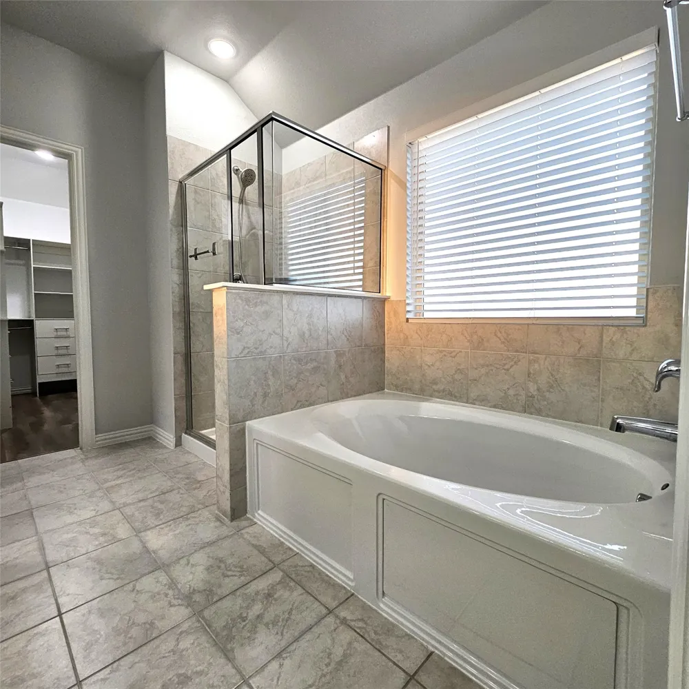 2225 Crooked Bow Drive Mesquite, TX 75149