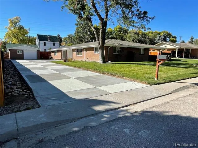 1887 Independence Street Lakewood, CO 80215