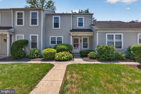 2122 WEXFORD ROAD