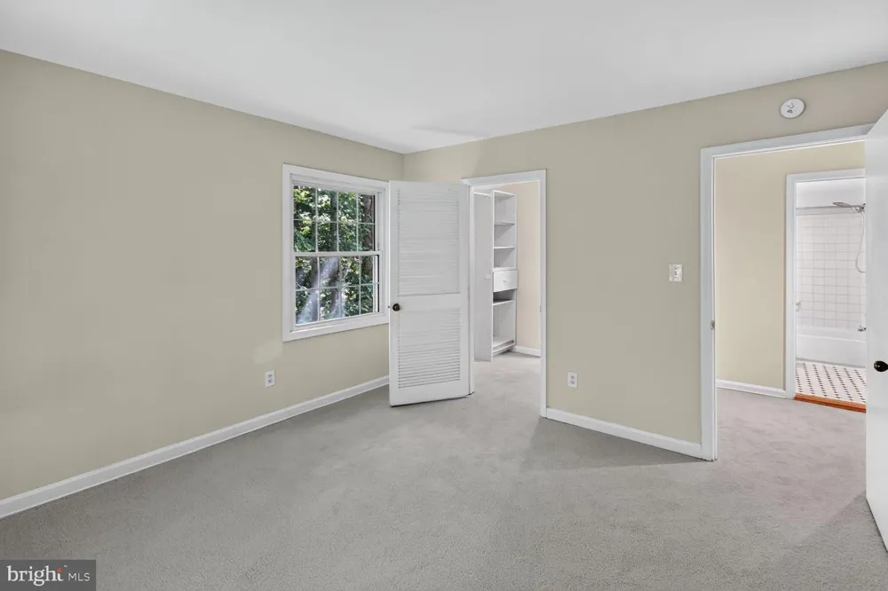 5901 KINGSFORD ROAD #442 Springfield, VA 22152