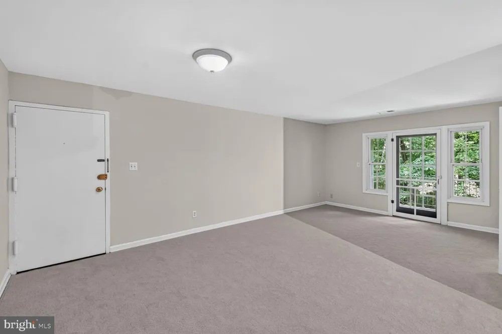 5901 KINGSFORD ROAD #442 Springfield, VA 22152