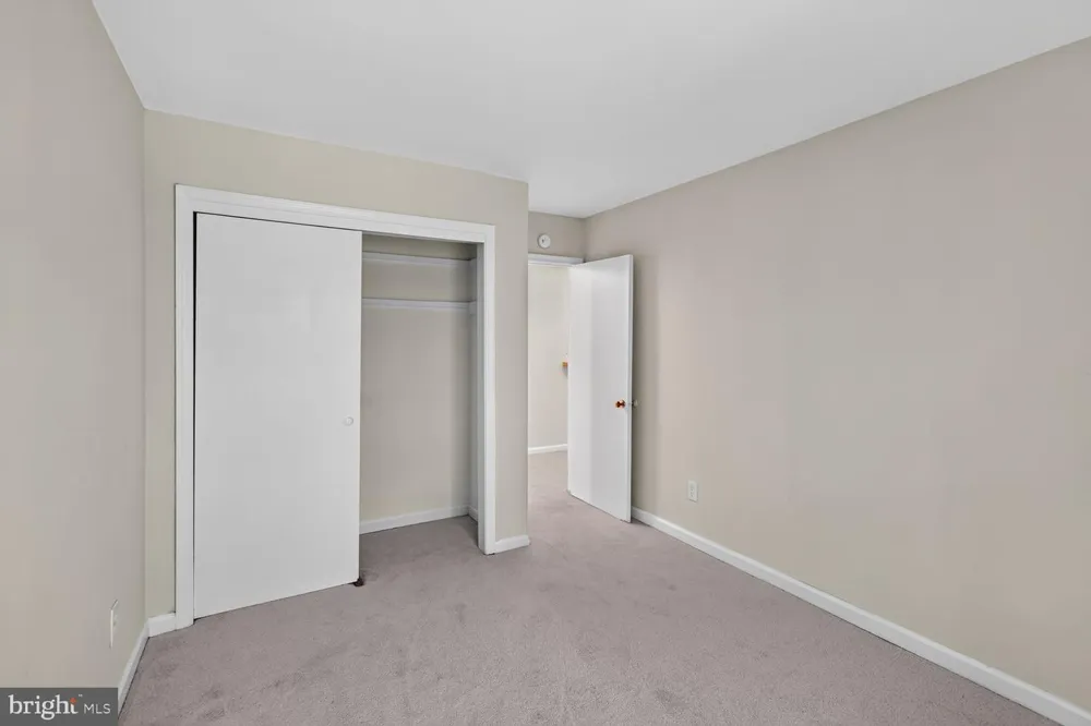 5901 KINGSFORD ROAD #442 Springfield, VA 22152