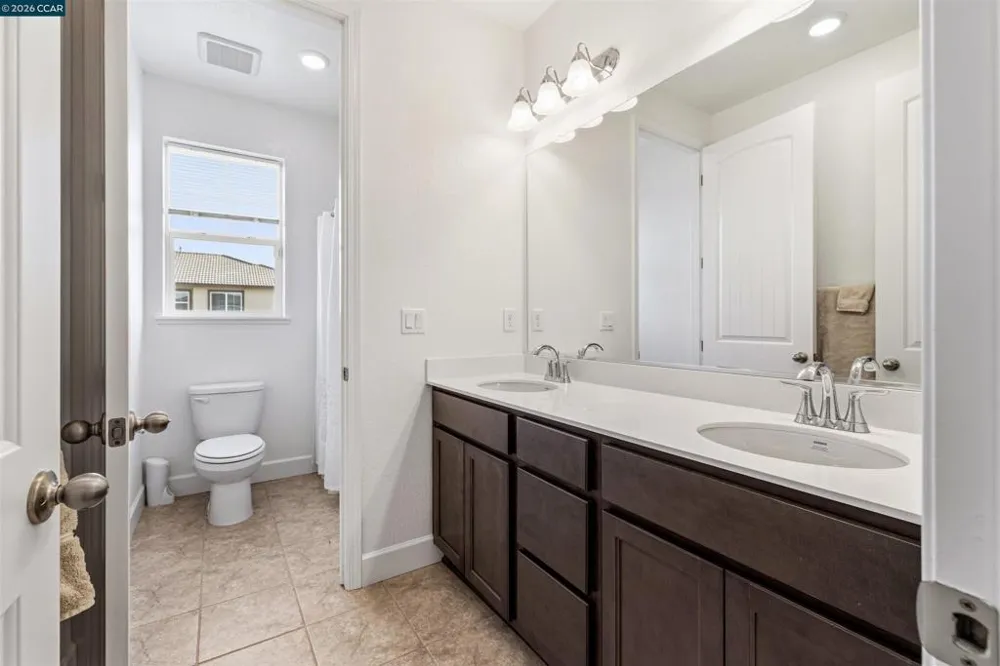 3002 Hickorynut st Antioch, CA 94509