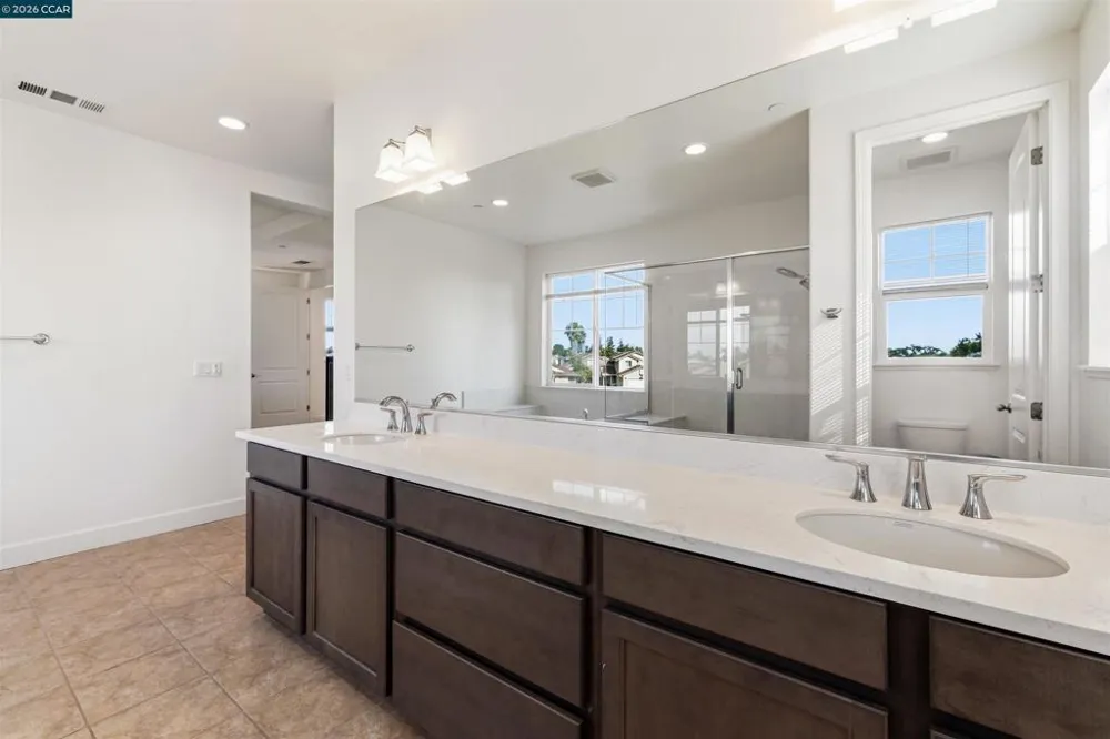 3002 Hickorynut st Antioch, CA 94509