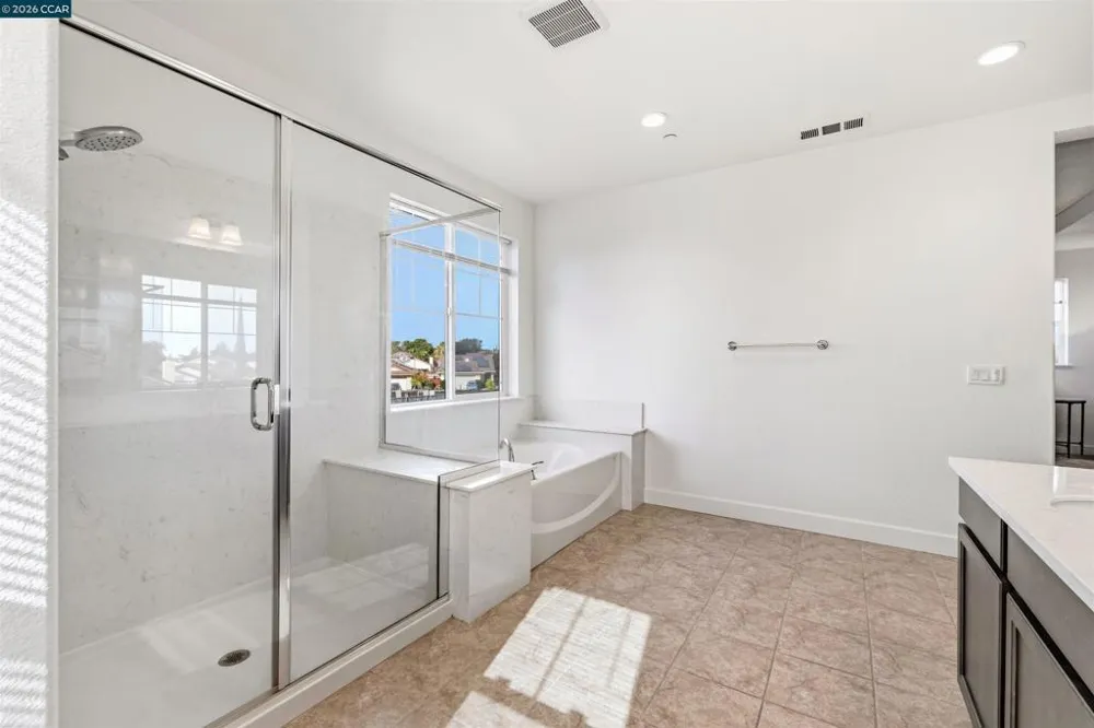 3002 Hickorynut st Antioch, CA 94509