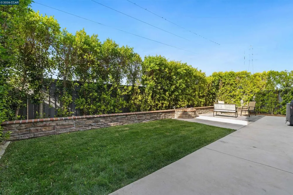 3002 Hickorynut st Antioch, CA 94509